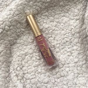 NIB Too Faced Melted Matte Queen B